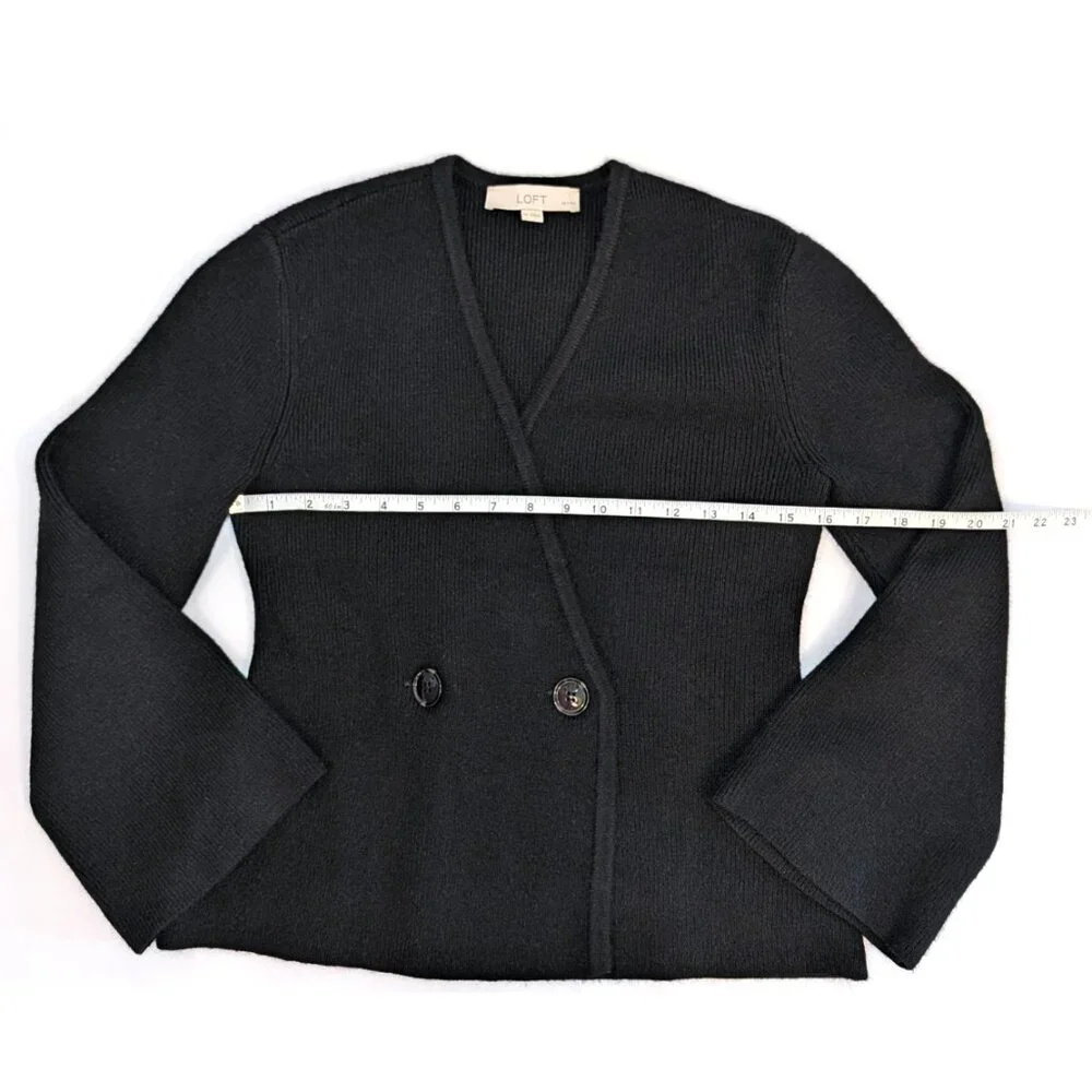 LOFT | 2025 Ribbed Double Button Sweater Jacket in Black | Size Small Petite